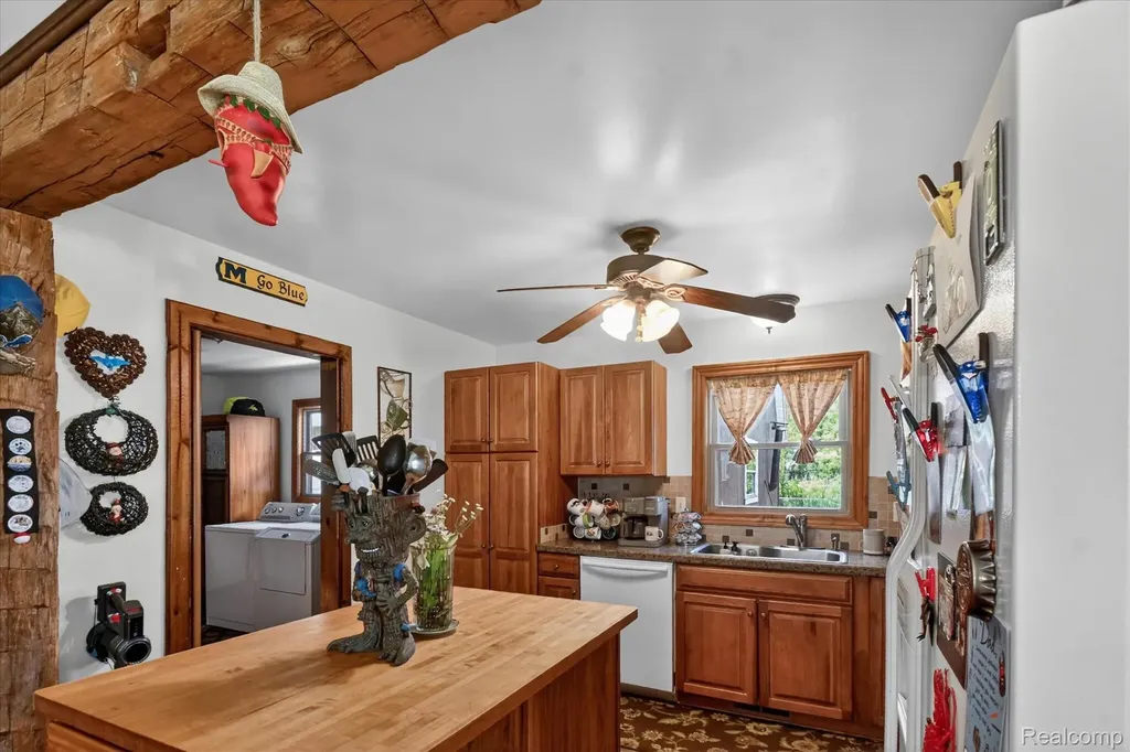 9220 Junebug Lane Lake Township MI 48629