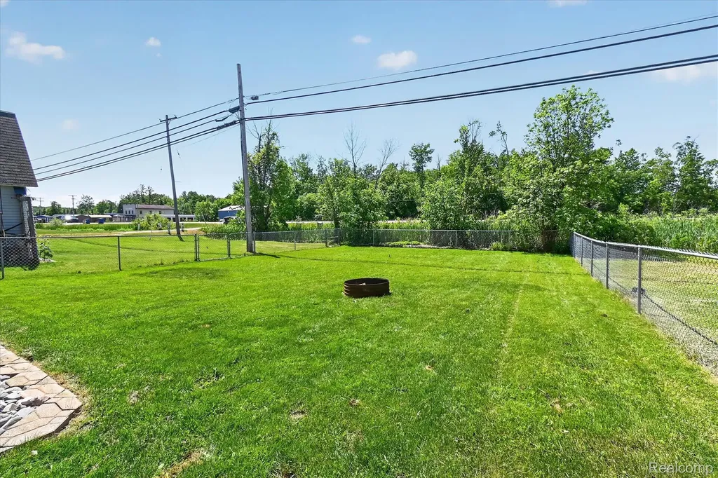 9220 Junebug Lane Lake Township MI 48629