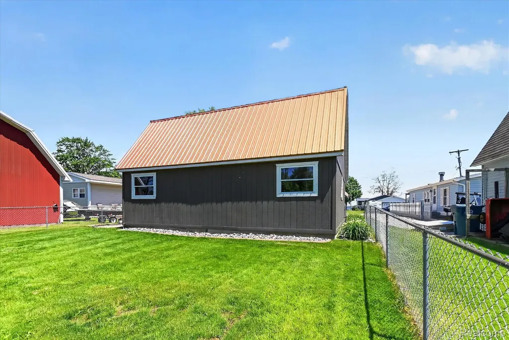 9220 Junebug Lane Lake Township MI 48629