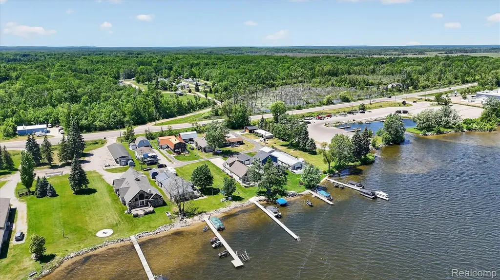 9220 Junebug Lane Lake Township MI 48629