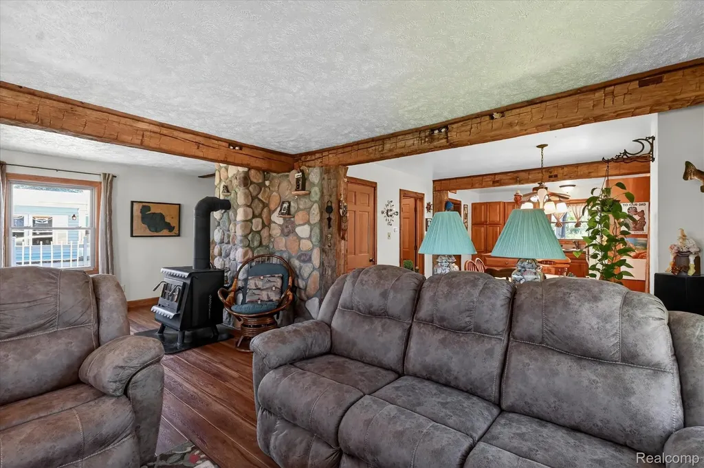 9220 Junebug Lane Lake Township MI 48629