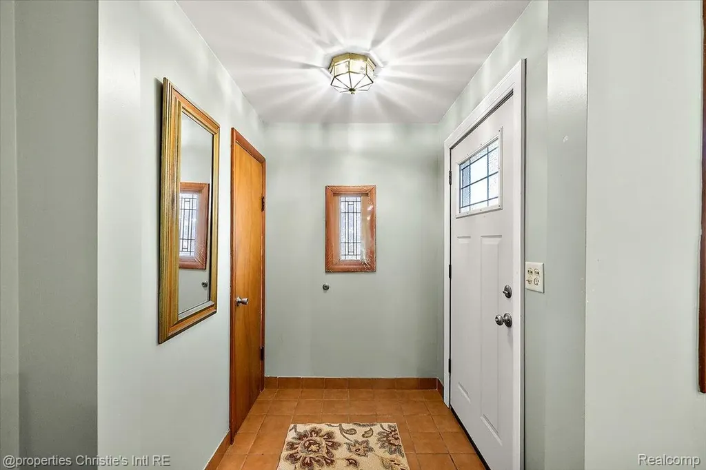 29682 Old North River Road Harrison Charter Township MI 48045
