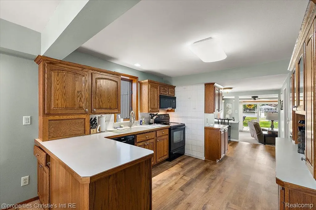 29682 Old North River Road Harrison Charter Township MI 48045