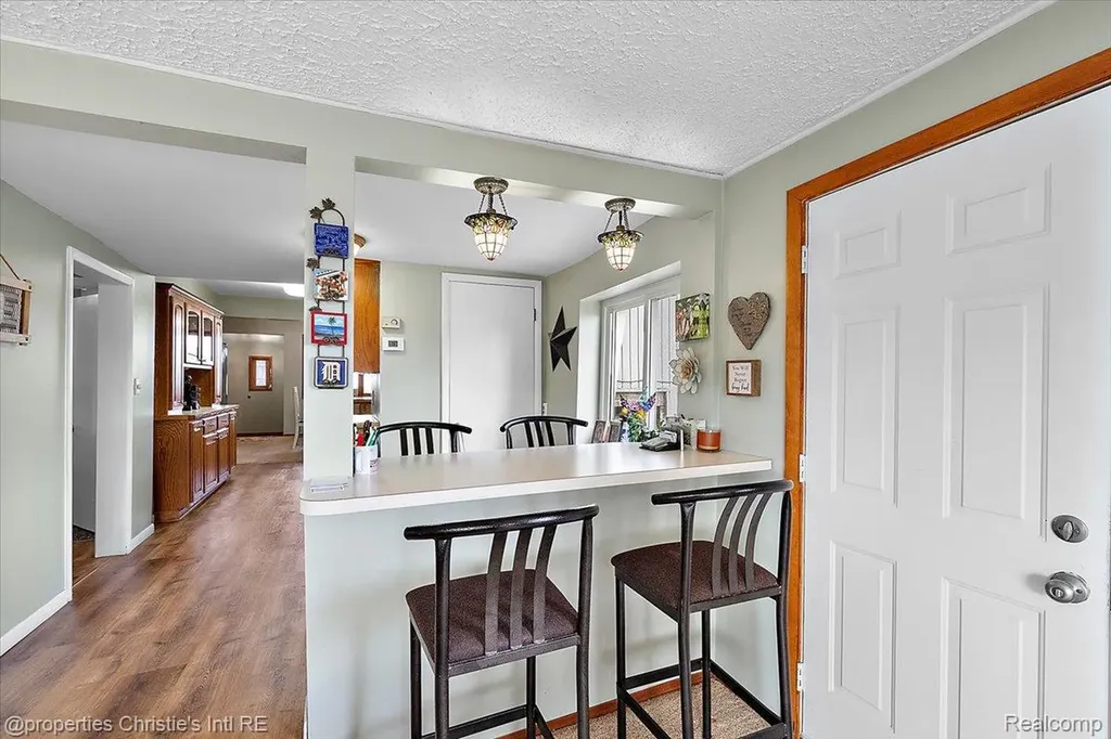29682 Old North River Road Harrison Charter Township MI 48045