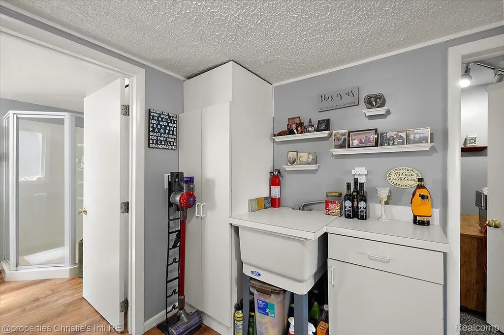 29682 Old North River Road Harrison Charter Township MI 48045