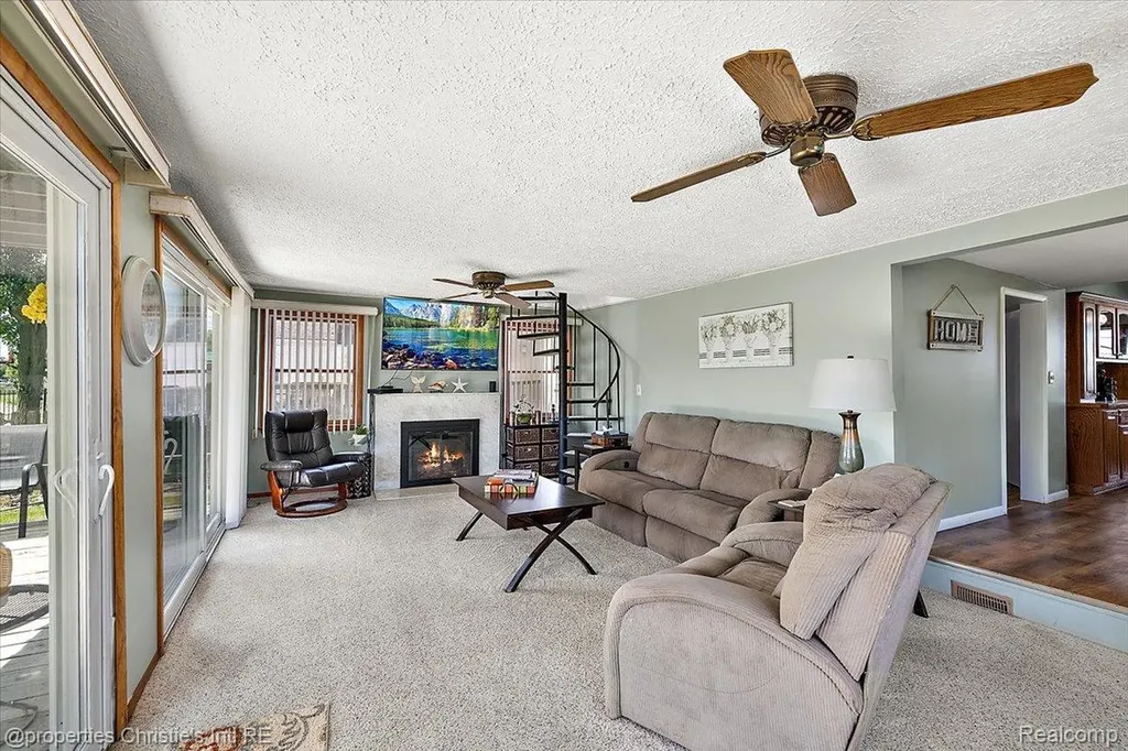 29682 Old North River Road Harrison Charter Township MI 48045