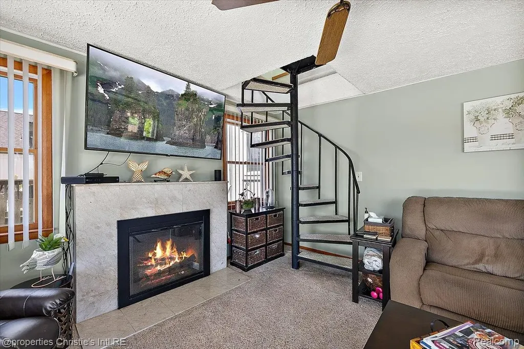 29682 Old North River Road Harrison Charter Township MI 48045