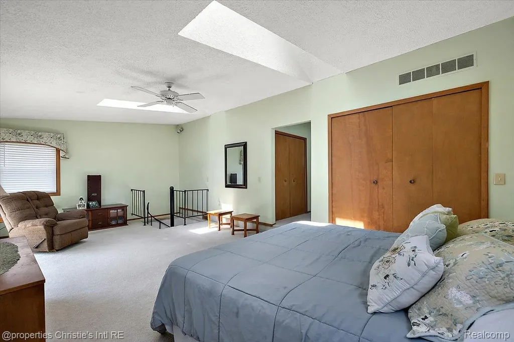 29682 Old North River Road Harrison Charter Township MI 48045