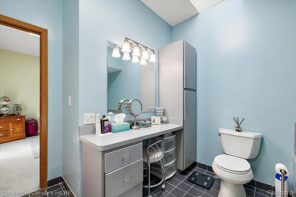 29682 Old North River Road Harrison Charter Township MI 48045