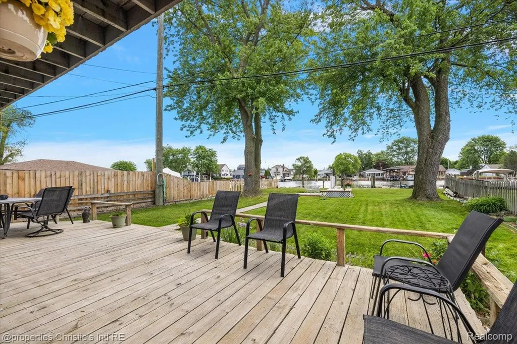 29682 Old North River Road Harrison Charter Township MI 48045