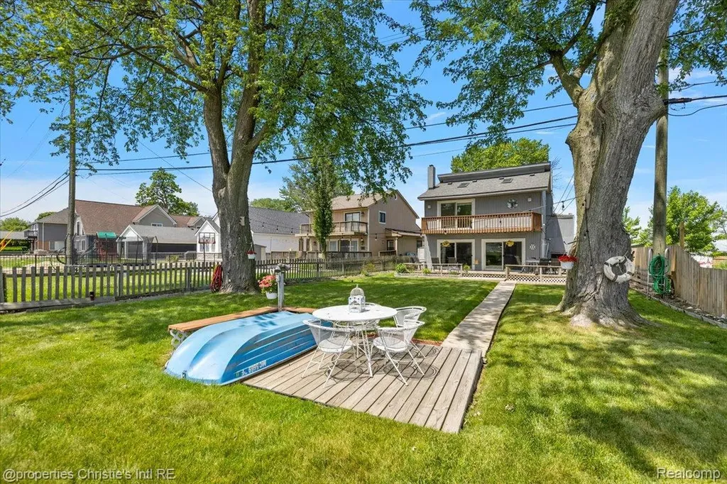 29682 Old North River Road Harrison Charter Township MI 48045