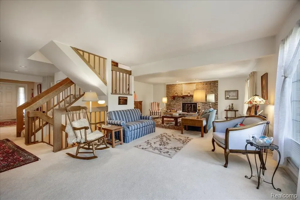 39256 Heatherbrook Drive Farmington Hills City MI 48331