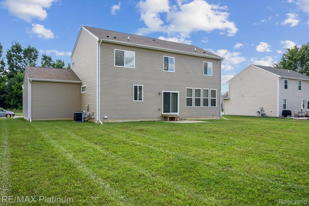 4465 Daniel Drive Grand Blanc Charter Township MI 48439