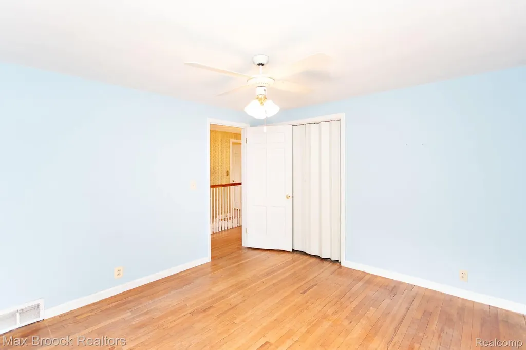 1852 Edgewood Boulevard Berkley City MI 48072