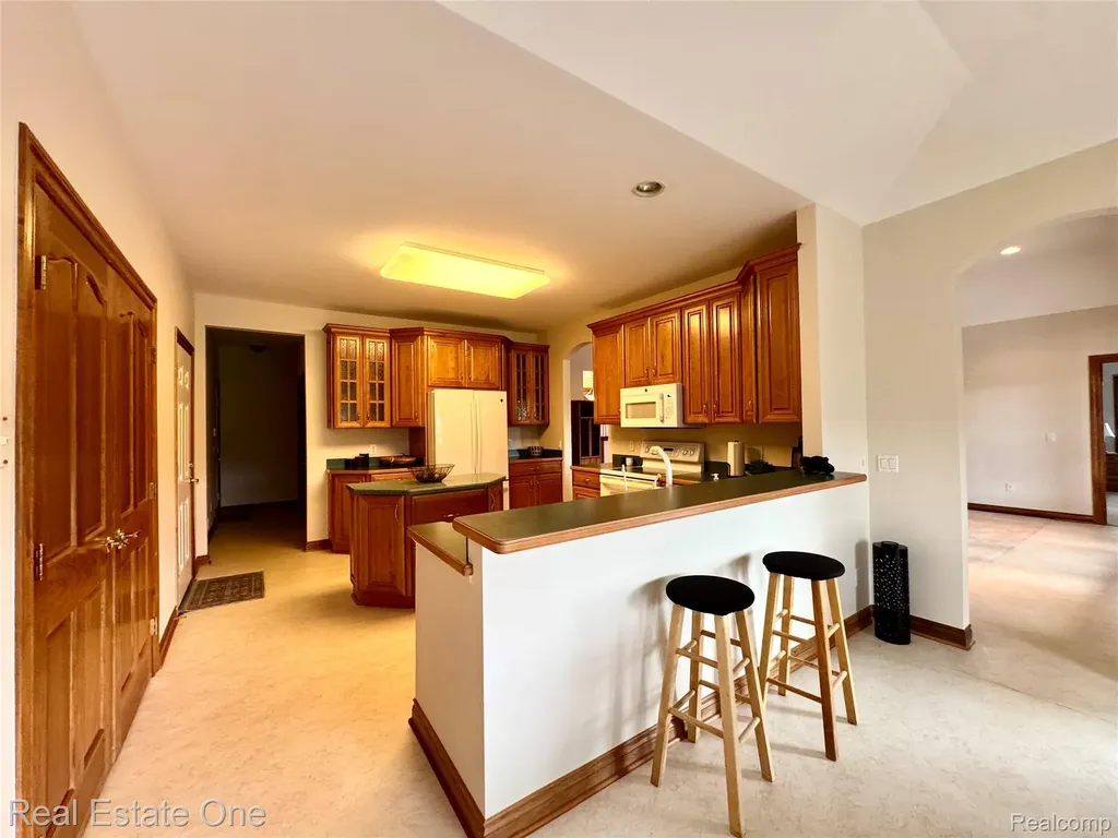 2616 Pebble Beach Drive Oakland Charter Township MI 48363