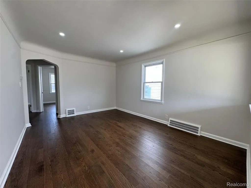 12796 Pullman Street Southgate City MI 48195