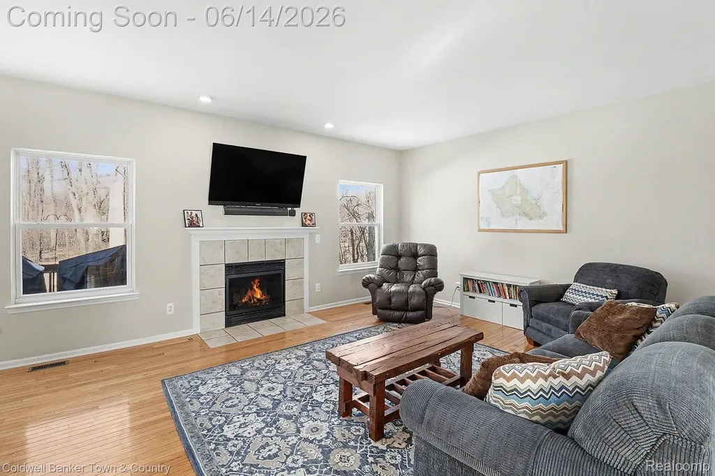 9120 Lakewood Drive Northfield Township MI 48189