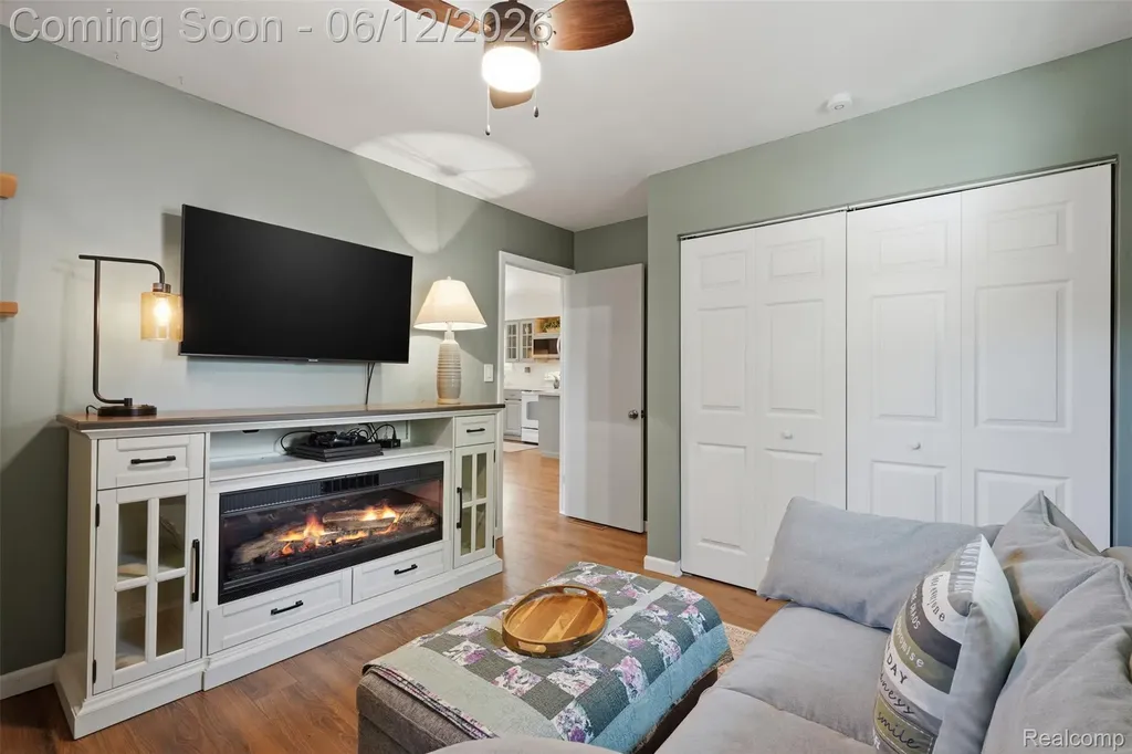 5334 Military Avenue Brighton Township MI 48116
