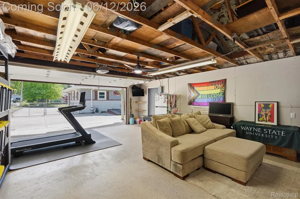5334 Military Avenue Brighton Township MI 48116