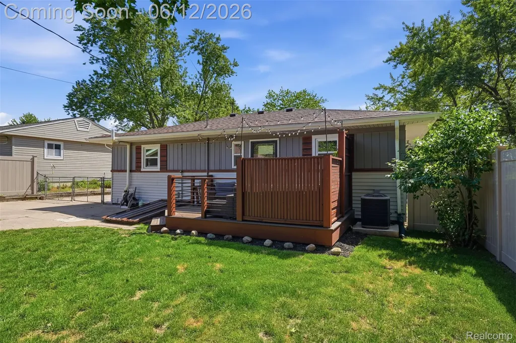 5334 Military Avenue Brighton Township MI 48116