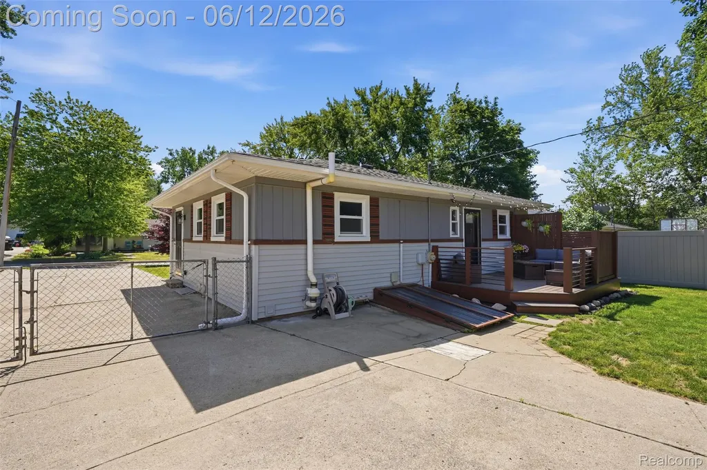 5334 Military Avenue Brighton Township MI 48116