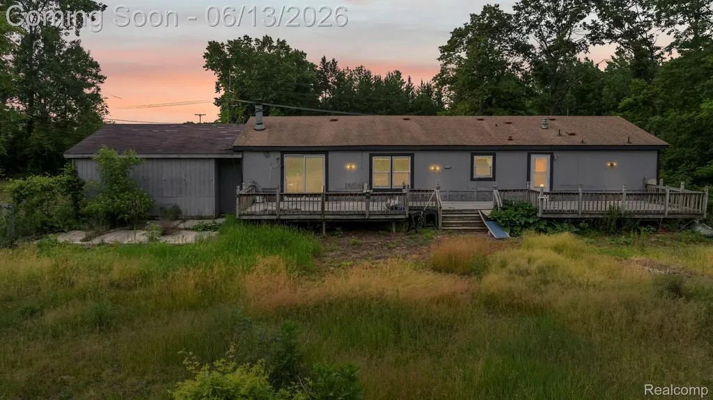 51105 Arkona Road Sumpter Township MI 48111