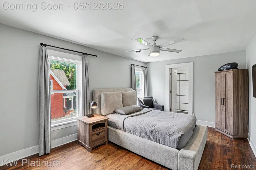 404 N Main Street Capac Village MI 48014