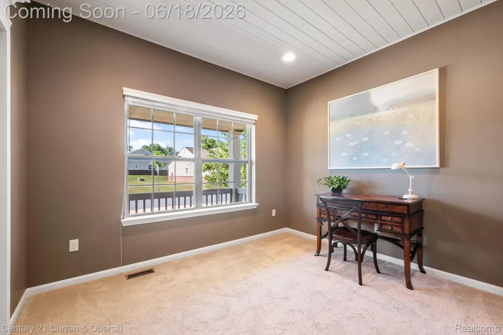 1086 Paddock Drive South Lyon City MI 48178