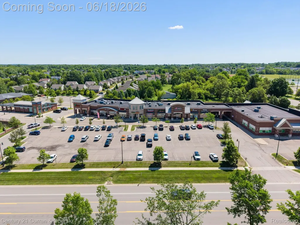 1086 Paddock Drive South Lyon City MI 48178