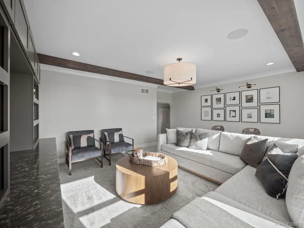 13696 Eagles Way Drive Shelby Charter Township MI 48315