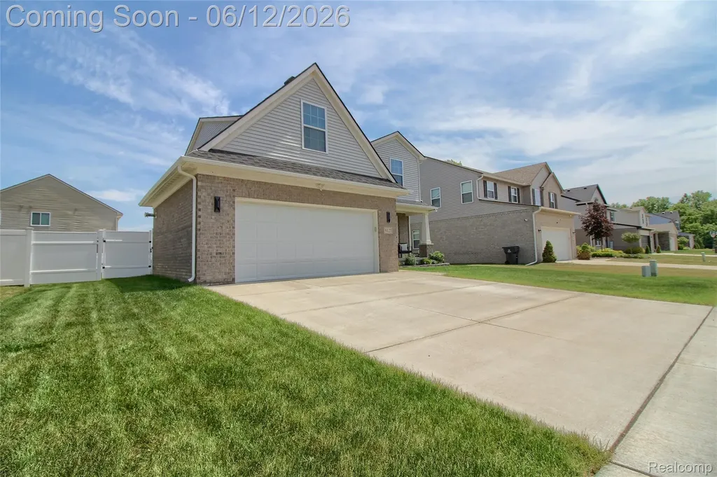 8123 Hudson Drive Westland City MI 48185