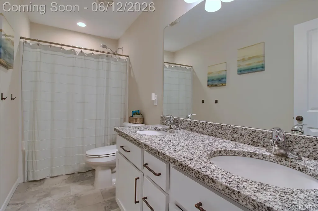 8123 Hudson Drive Westland City MI 48185