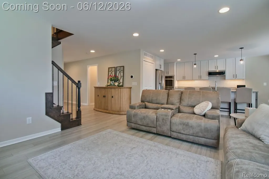 8123 Hudson Drive Westland City MI 48185