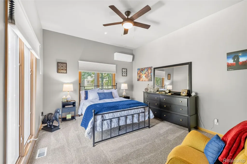 8454 Grays Drive Grosse Ile Township MI 48138