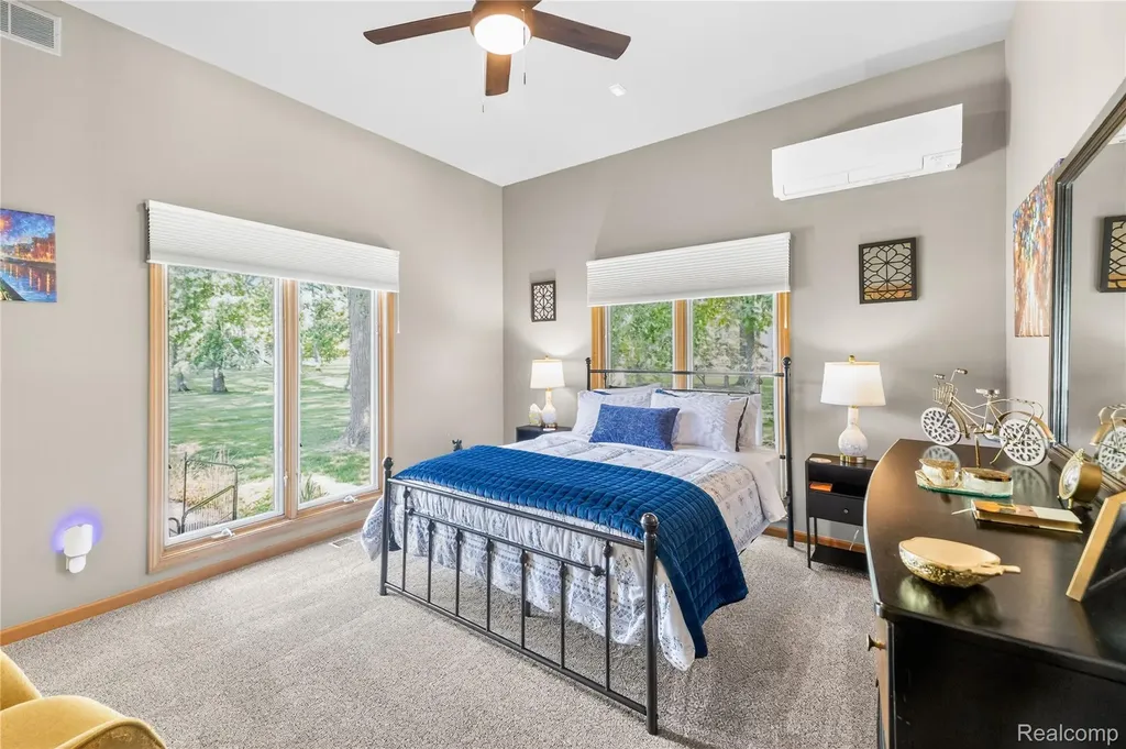 8454 Grays Drive Grosse Ile Township MI 48138