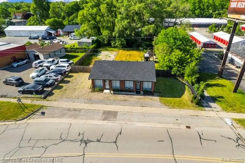 513 Tyler Road Ypsilanti City MI 48198