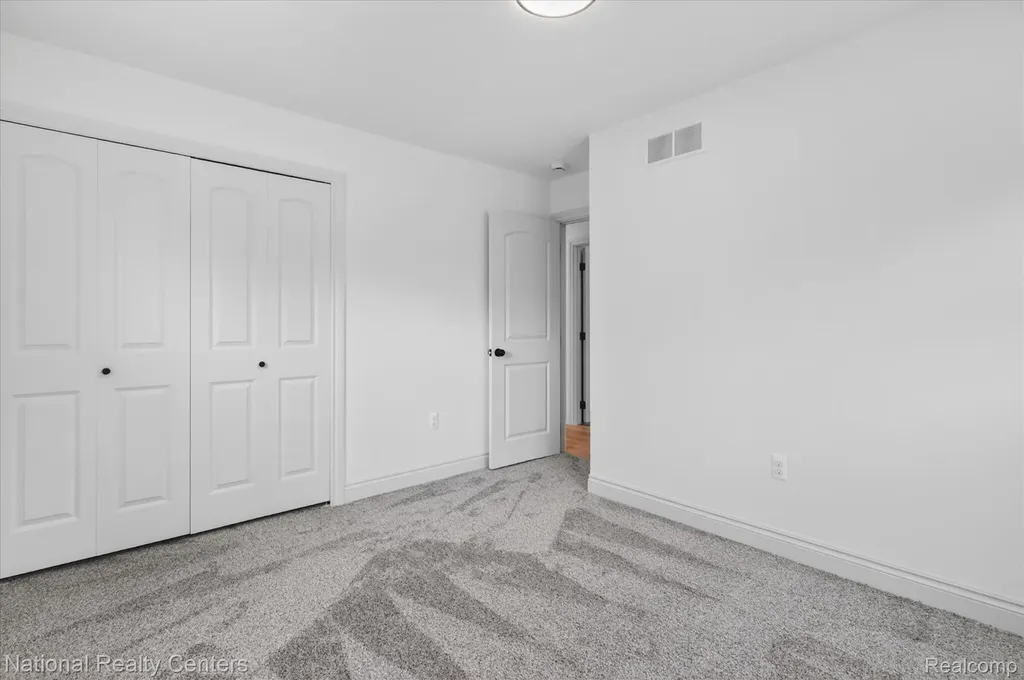 2601 Westwind Drive Highland Charter Township MI 48357
