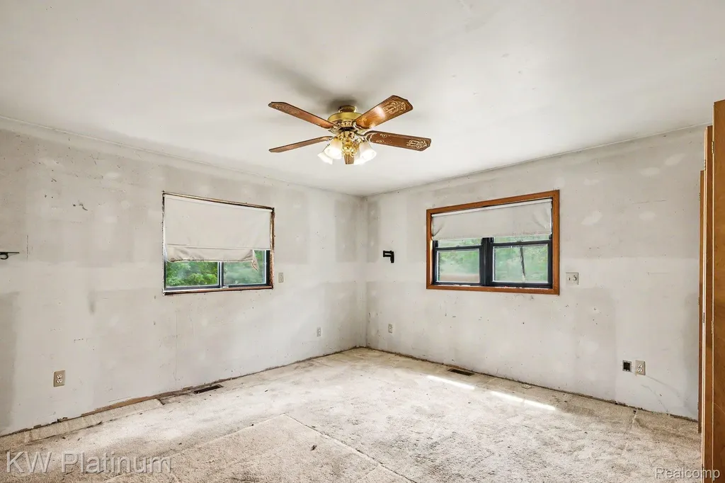34926 Ridge Road Richmond City MI 48062