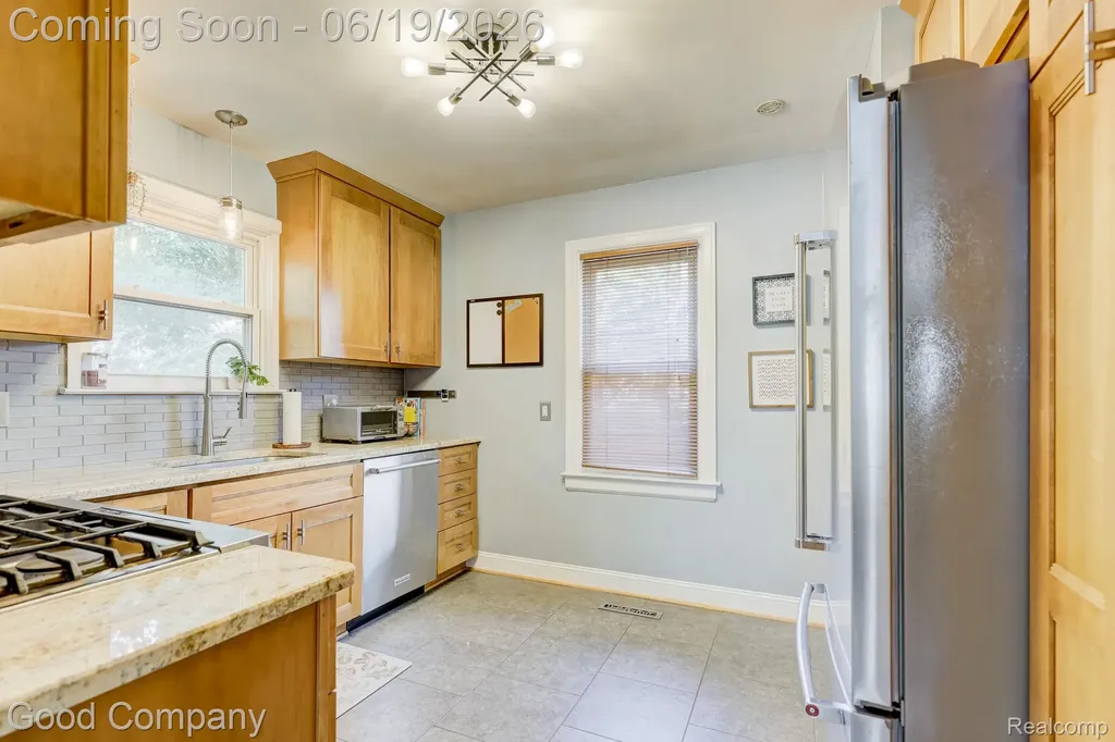 540 W Breckenridge Street Ferndale City MI 48220