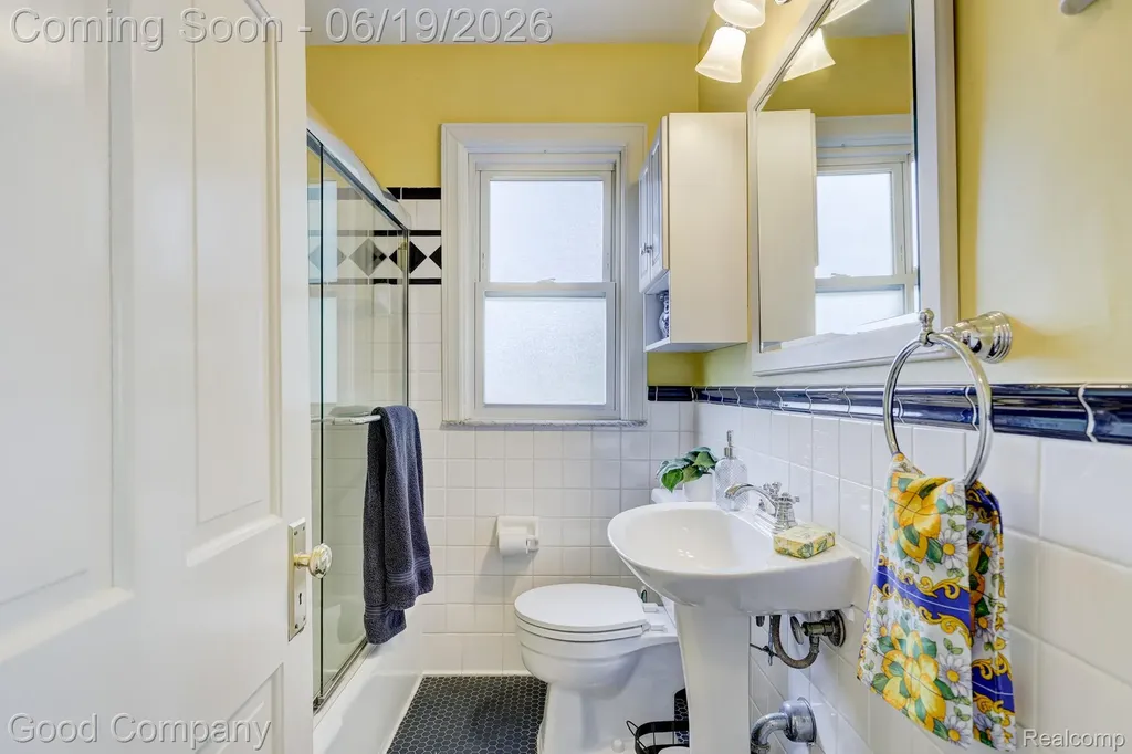 540 W Breckenridge Street Ferndale City MI 48220