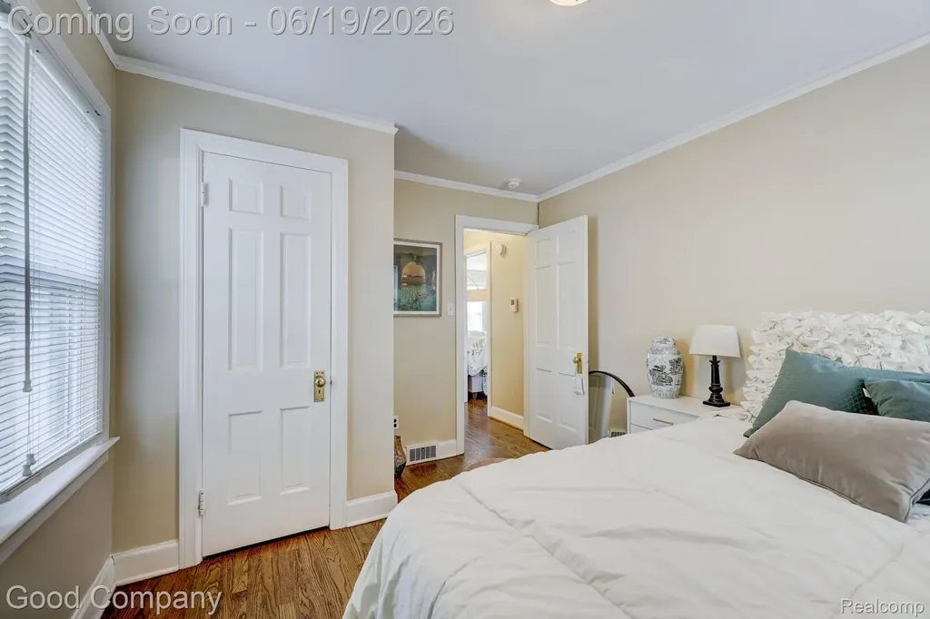 540 W Breckenridge Street Ferndale City MI 48220