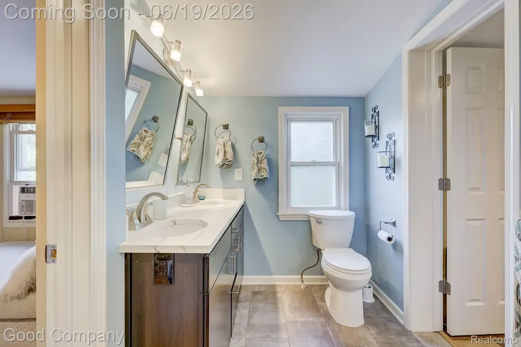 540 W Breckenridge Street Ferndale City MI 48220