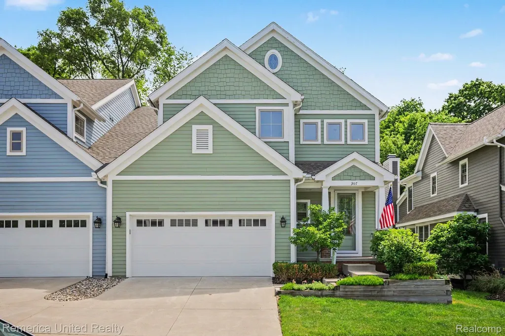 307 River Wood Trail S Milford Village MI 48381