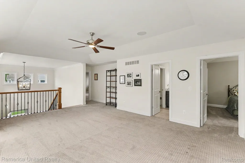 307 River Wood Trail S Milford Village MI 48381