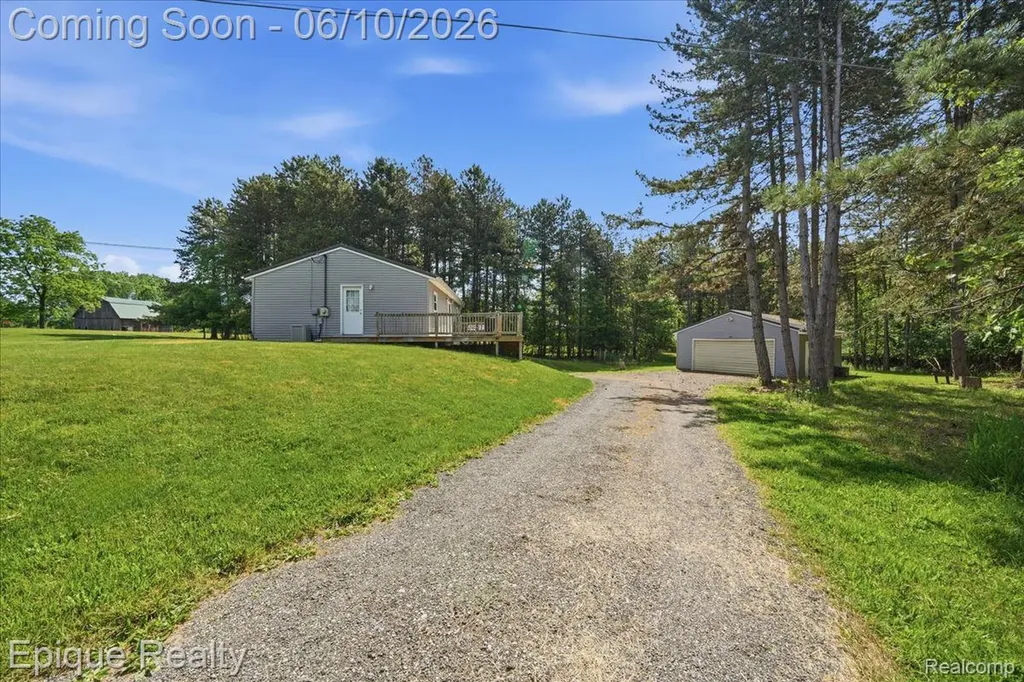 12272 E Mount Morris Road Richfield Township MI 48423
