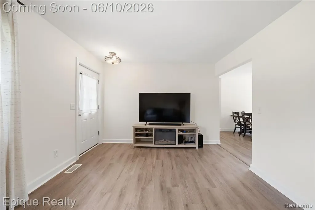 12272 E Mount Morris Road Richfield Township MI 48423
