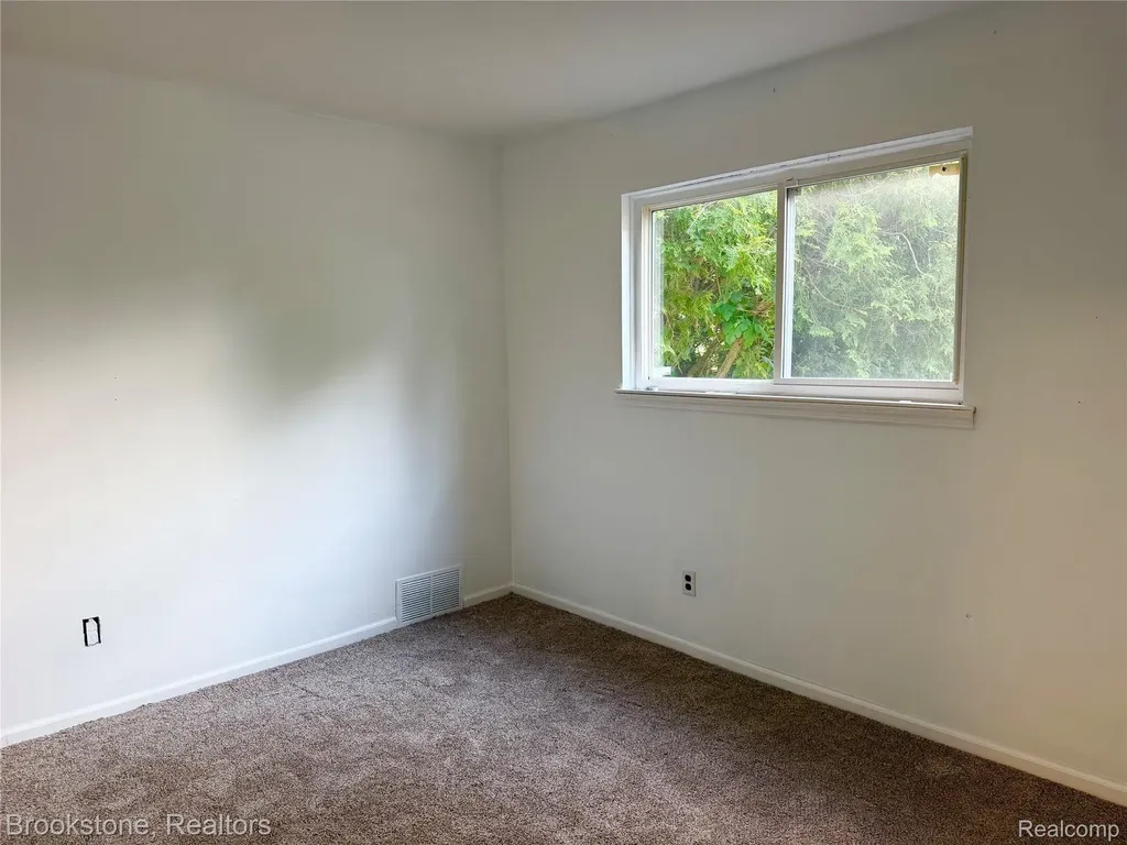 413 Forest Street Westland City MI 48186