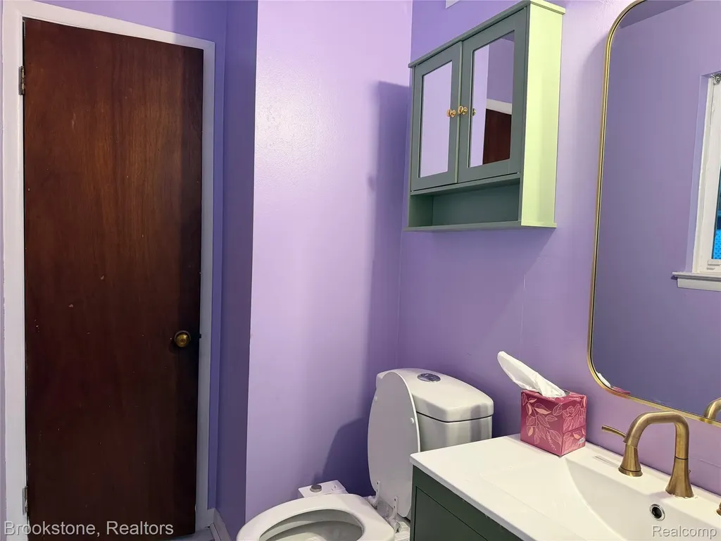 413 Forest Street Westland City MI 48186