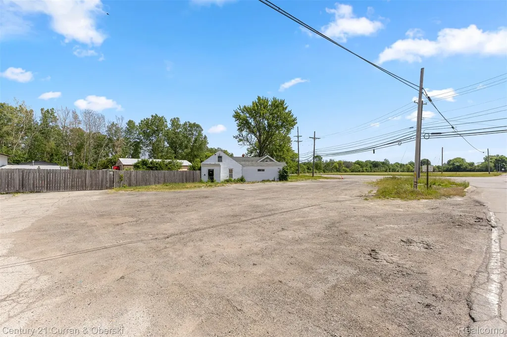 13011 Telegraph Road Ash Township MI 48134