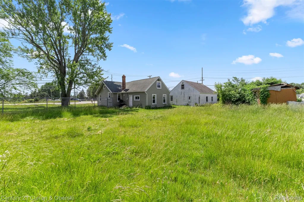 13011 Telegraph Road Ash Township MI 48134